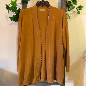 Davison Scallop Edge Cardigan